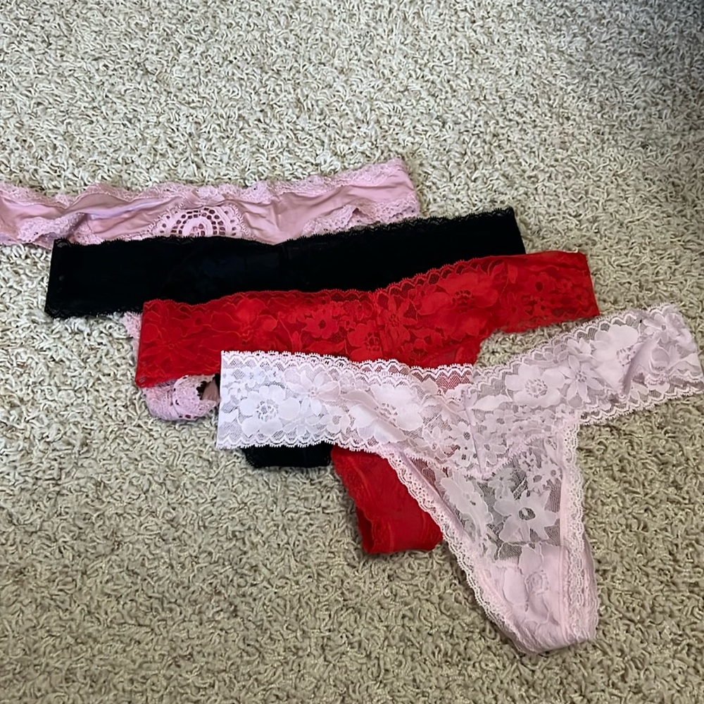 Size medium VS panties